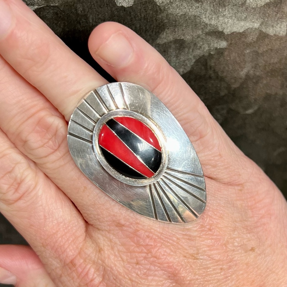 Fred Maloney Sterling Silver Native American Inlay Inlaid Coral Onyx Artisan